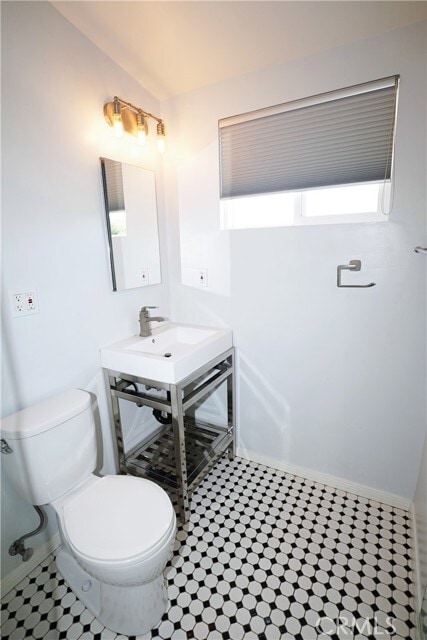 Building Photo - 12350 Luna Pl