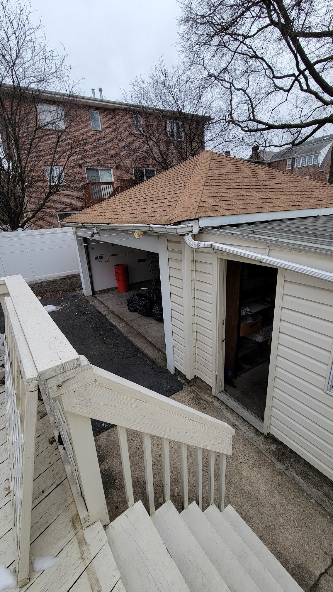 Garage & Storage - 768 Florence Pl