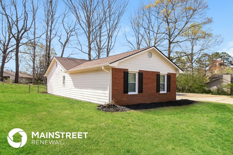 Building Photo - 85 Derby Country Dr