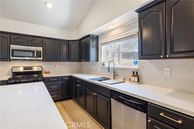 Building Photo - 2620 Calle Limonero