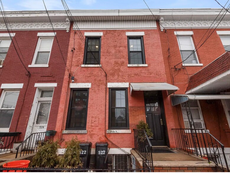 Building Photo - 522 23rd St