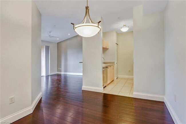 Building Photo - 1180 Reserve Way