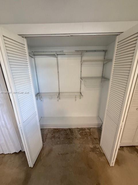 Building Photo - 4521 NE 21st Ave