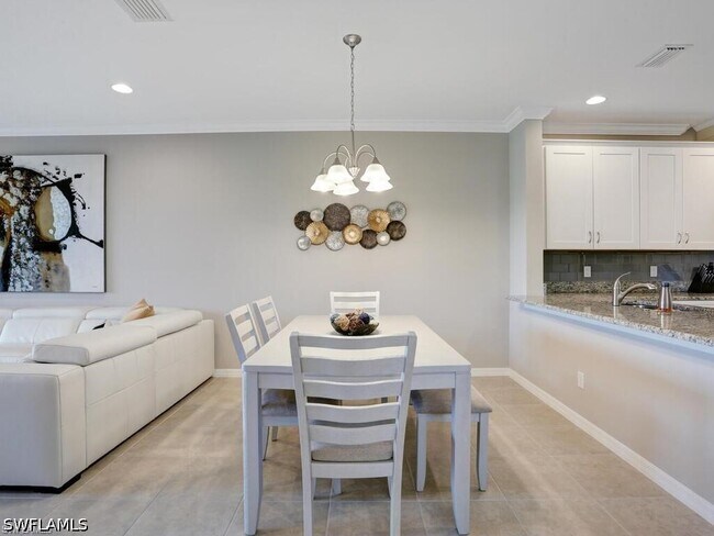 Building Photo - 9378 Pocida Ct