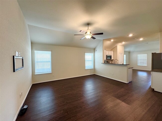 Building Photo - 9026 Beacon Mill Dr