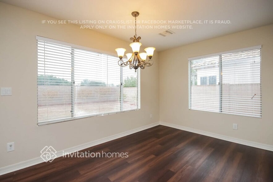 Building Photo - 6887 W Via Del Sol Dr