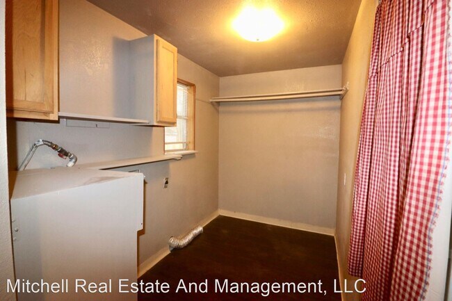 Building Photo - 2 br, 1 bath House - 2662 Tin Top Rd.