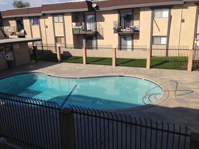 Building Photo - 12835 10th St