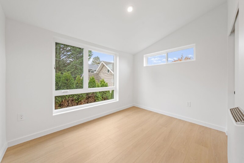 Building Photo - 7904 20th Ave SW