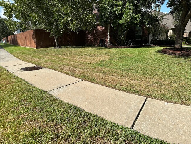 Building Photo - 4530 Plantation Pass Dr