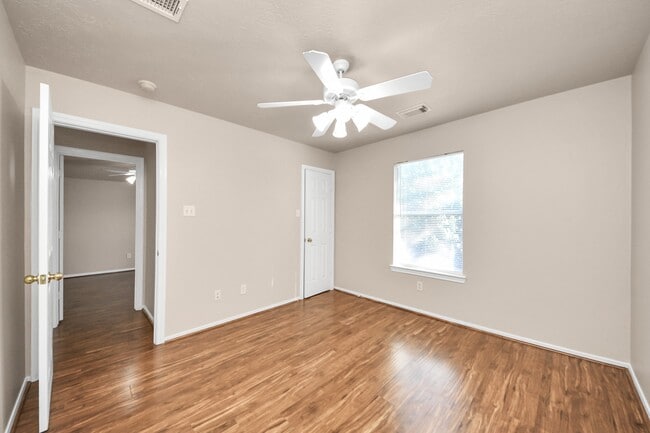 Building Photo - 20615 Rustic Hearth Ct