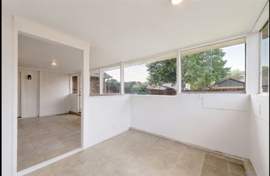 Sunroom - 543 Guadalupe Dr