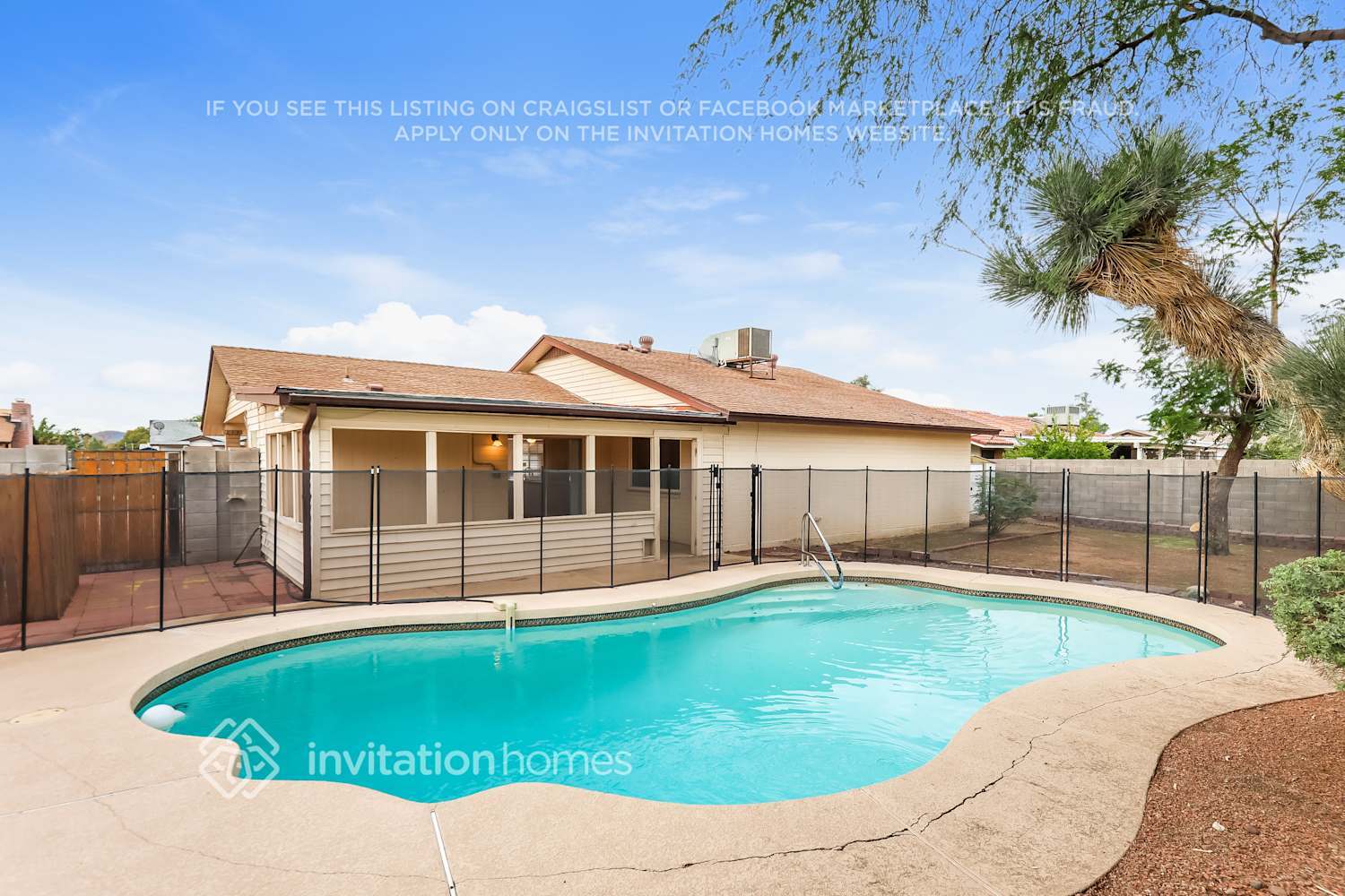 Building Photo - 1408 W Piute Ave