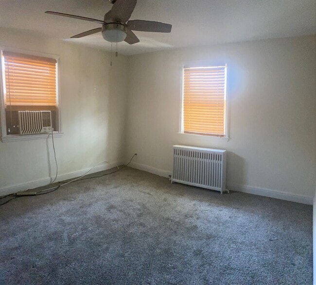 Building Photo - 34 Sipple Ave