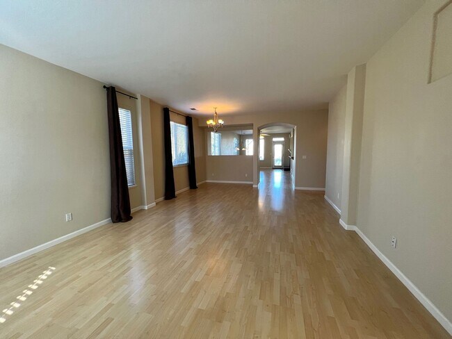 Building Photo - 3040 Banestone Rd