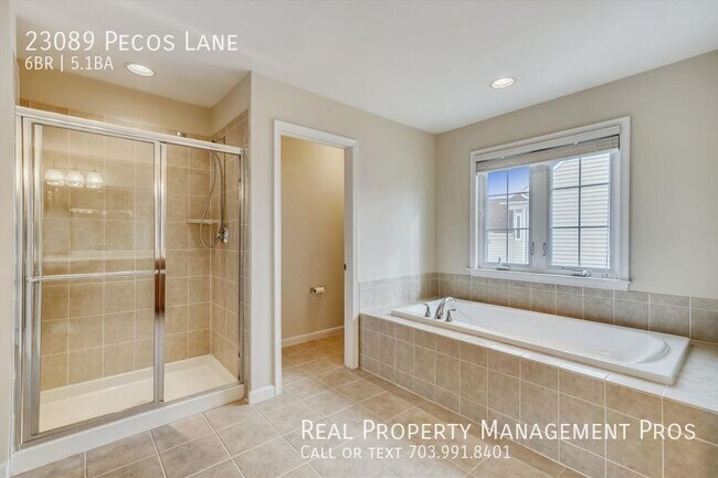Building Photo - 23089 Pecos Ln