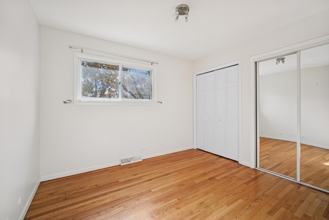 Building Photo - 1037 Heatherfield Ln