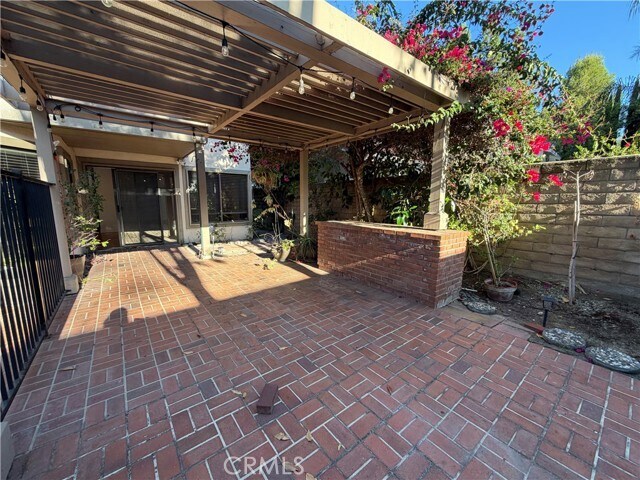 Building Photo - 26711 Sierra Vista