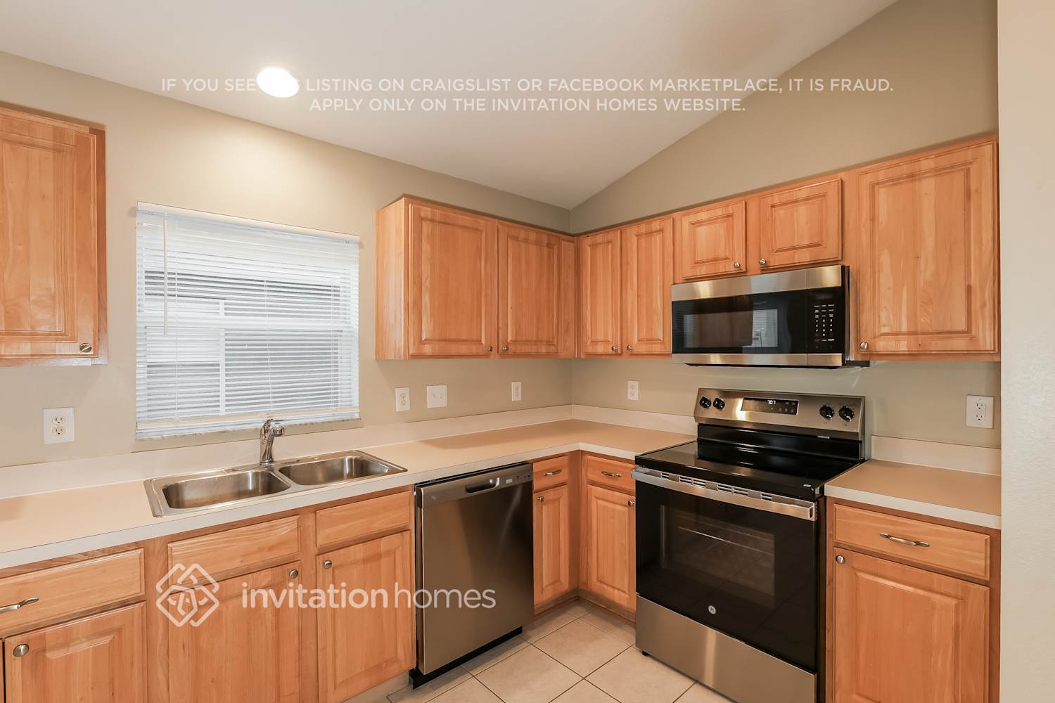 Building Photo - 30407 Colthurst St