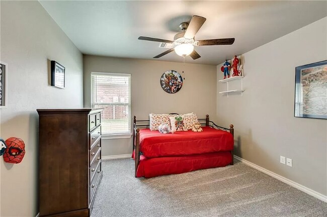 Building Photo - 8309 NW 160th Ct