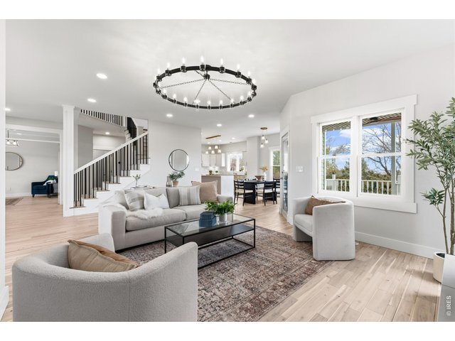 Building Photo - 7766 Park Ridge Cir