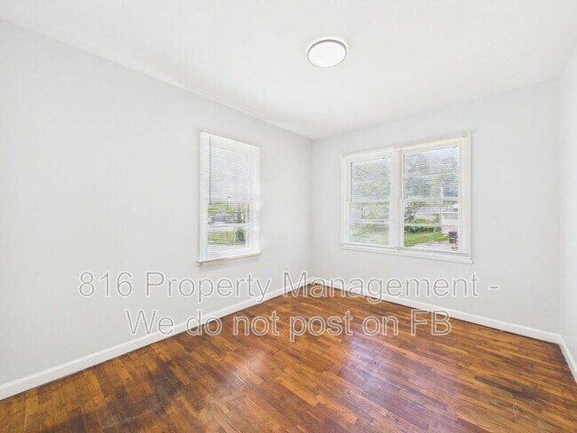 Building Photo - 10323 East 20th St S