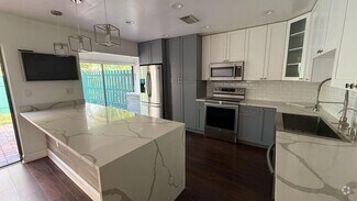 Building Photo - 20846 Via Valencia Dr