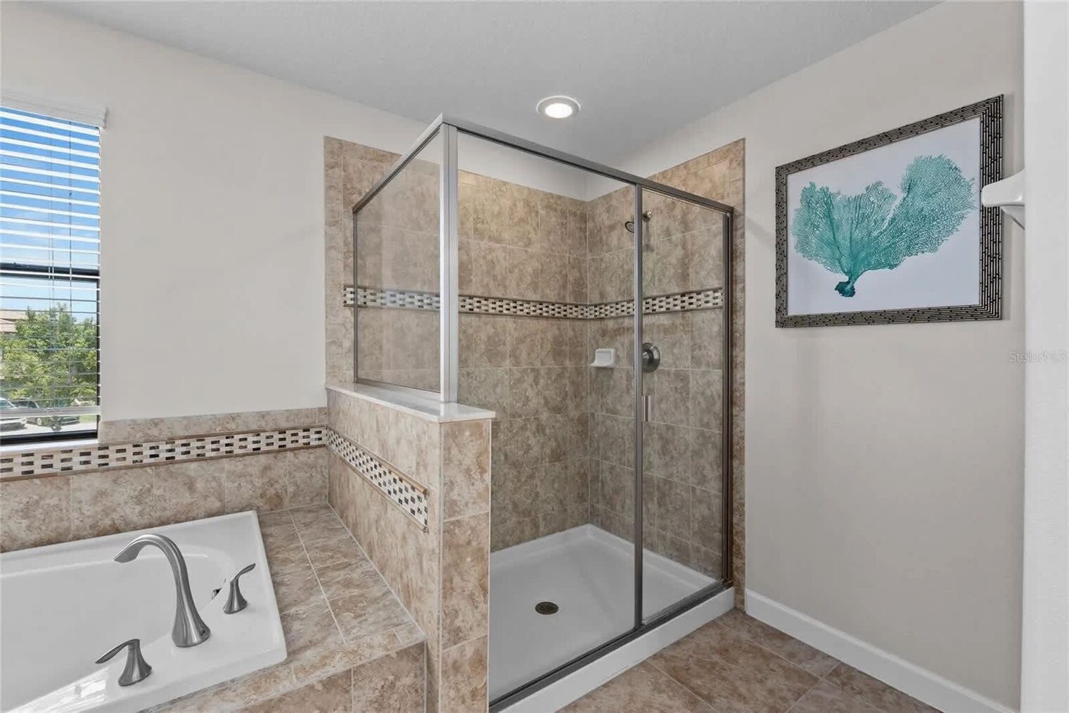 Building Photo - 1401 Wexford Way