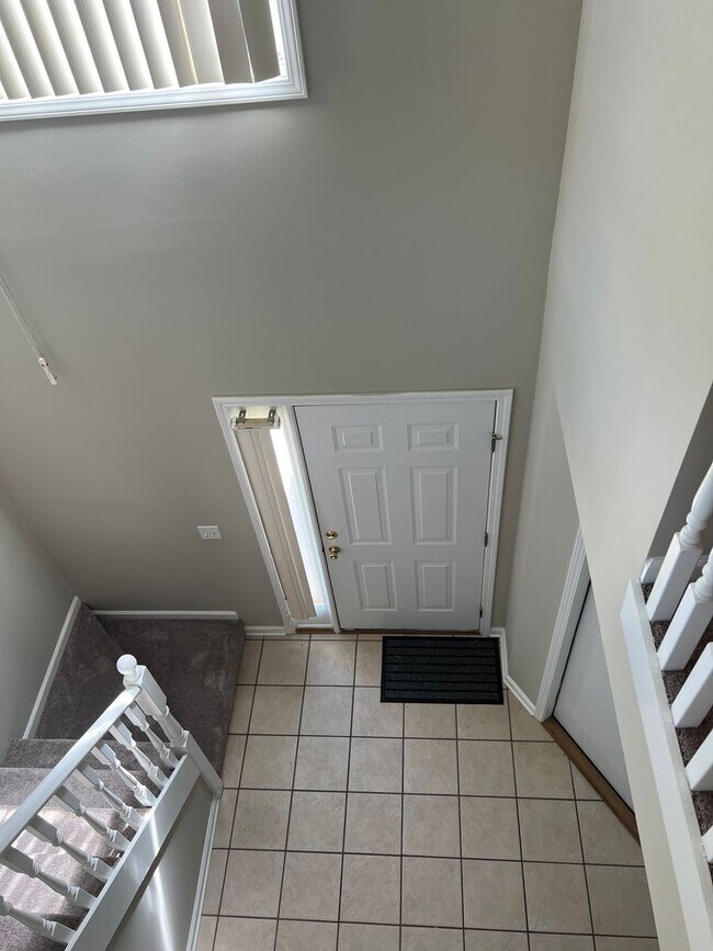 Building Photo - 153 Woodberry Dr