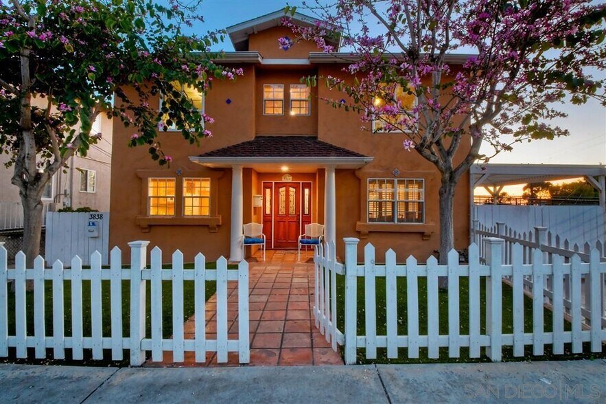 Primary Photo - 3840 Kettner Blvd