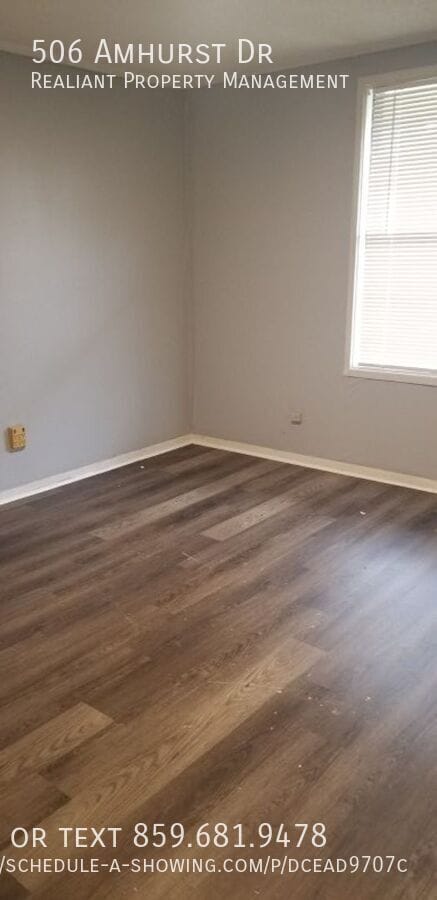 Building Photo - 506 Amhurst Dr