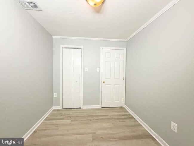 Building Photo - 9206 Lorelei Ct