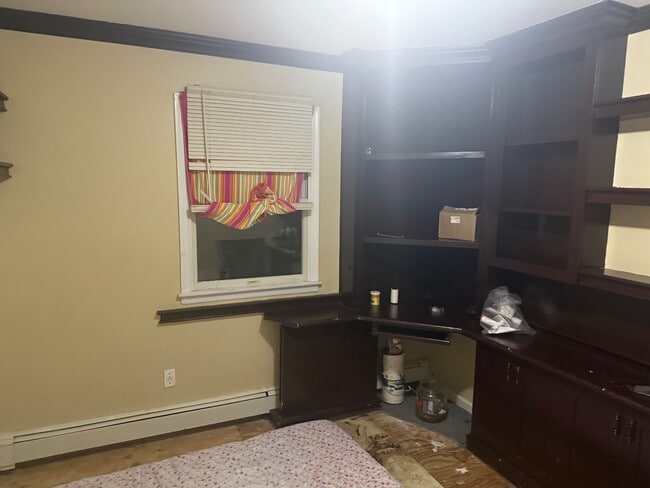 Building Photo - 1336 K St