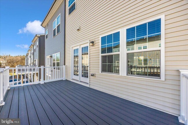 Building Photo - 195 Bel Aire Ln