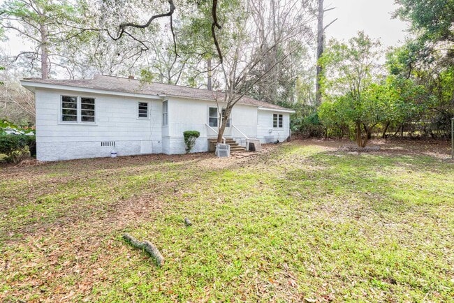 Building Photo - 2058 Thomasville Rd