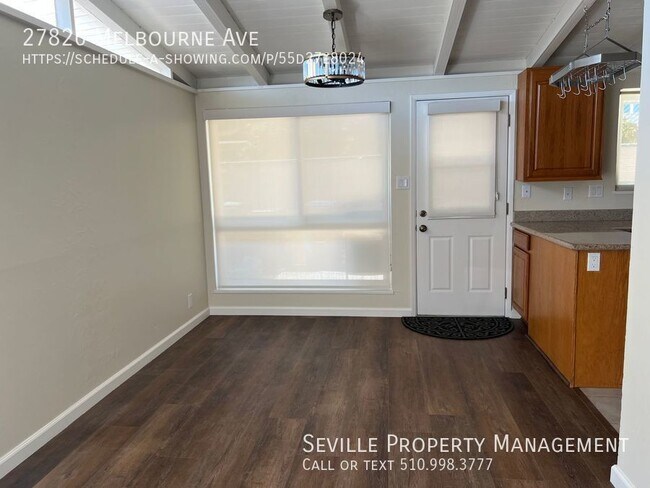 Building Photo - WELCOME HOME! Recently updated Home with 3...