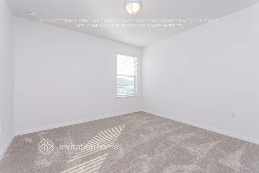Building Photo - 6509 Tabebuia Pkwy