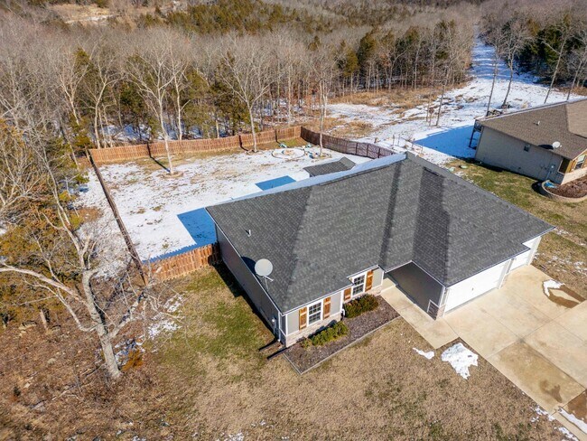 Building Photo - 391 Highpoints Ridge