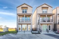 Building Photo - 498 S Centro Cir