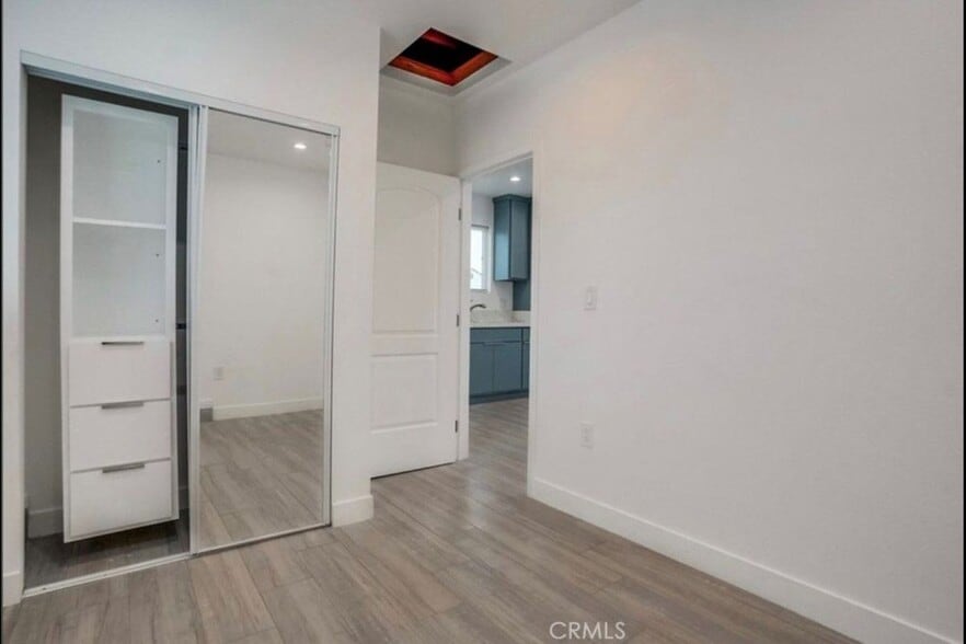 Building Photo - 15219 Ibex Ave