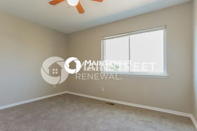 Building Photo - 4 Bedroom Pet-Friendly Home in DENVER, CO ...