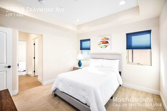 Building Photo - Azusa Views on Traymore