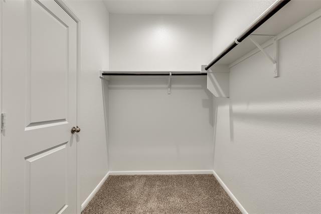 Building Photo - 9737 Fallston Dr