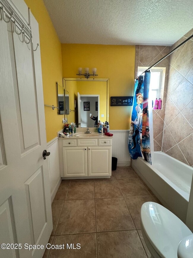 Building Photo - 5891 Herons Landing Dr