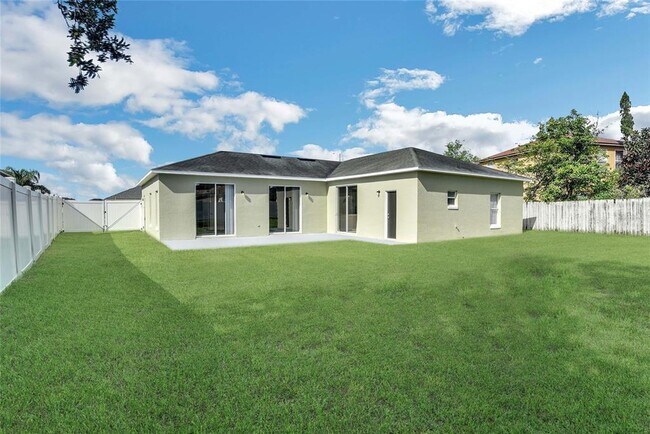 Building Photo - 407 Acacia Tree Way