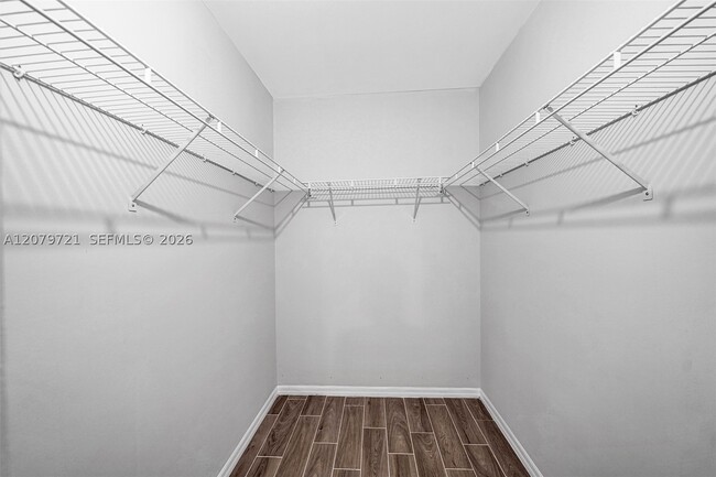 Building Photo - 18440 SW 77th Ct