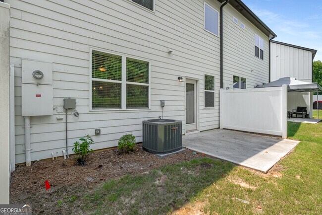 Building Photo - 4635 Cypress Pk Dr