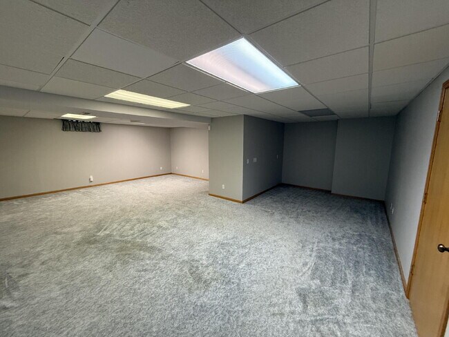 Building Photo - Charming 3-Bedroom Home with Finished Base...