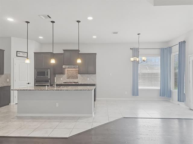 Building Photo - 3401 Rosewood Ln