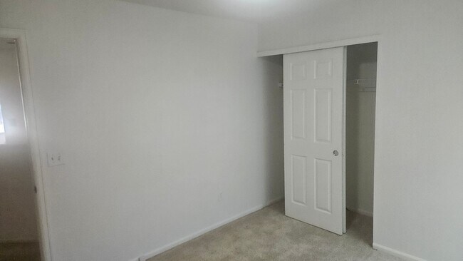 Building Photo - Amazing Home in NE Fort Collins